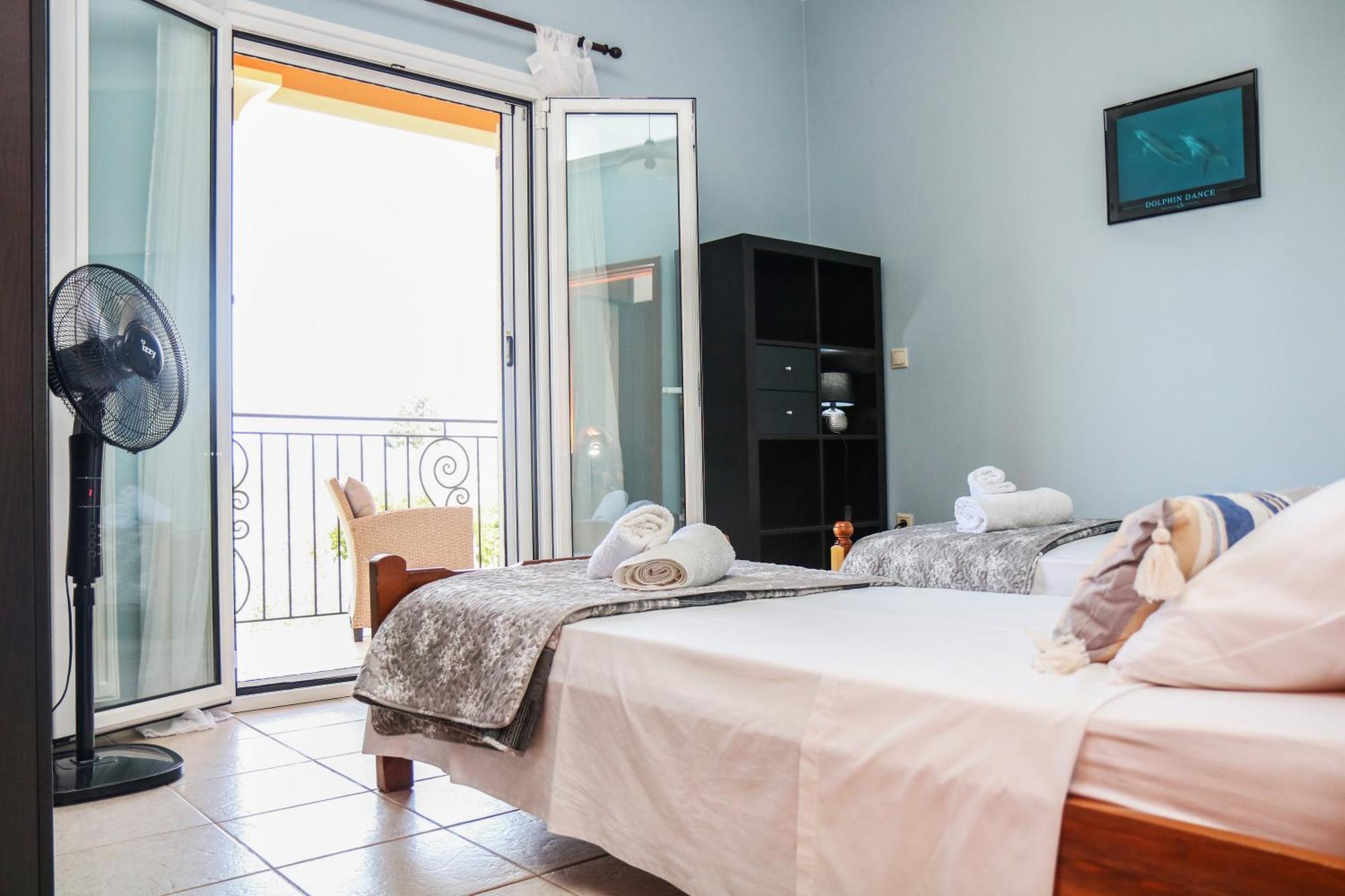 Villa Sunrise Apartment Gouvia Exterior photo